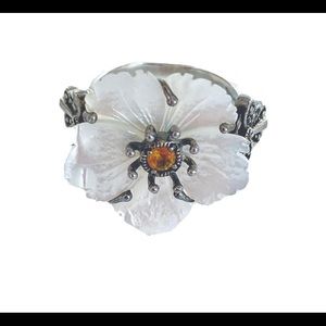 Beautiful 925 Silver Flower Ring (Size5.75)